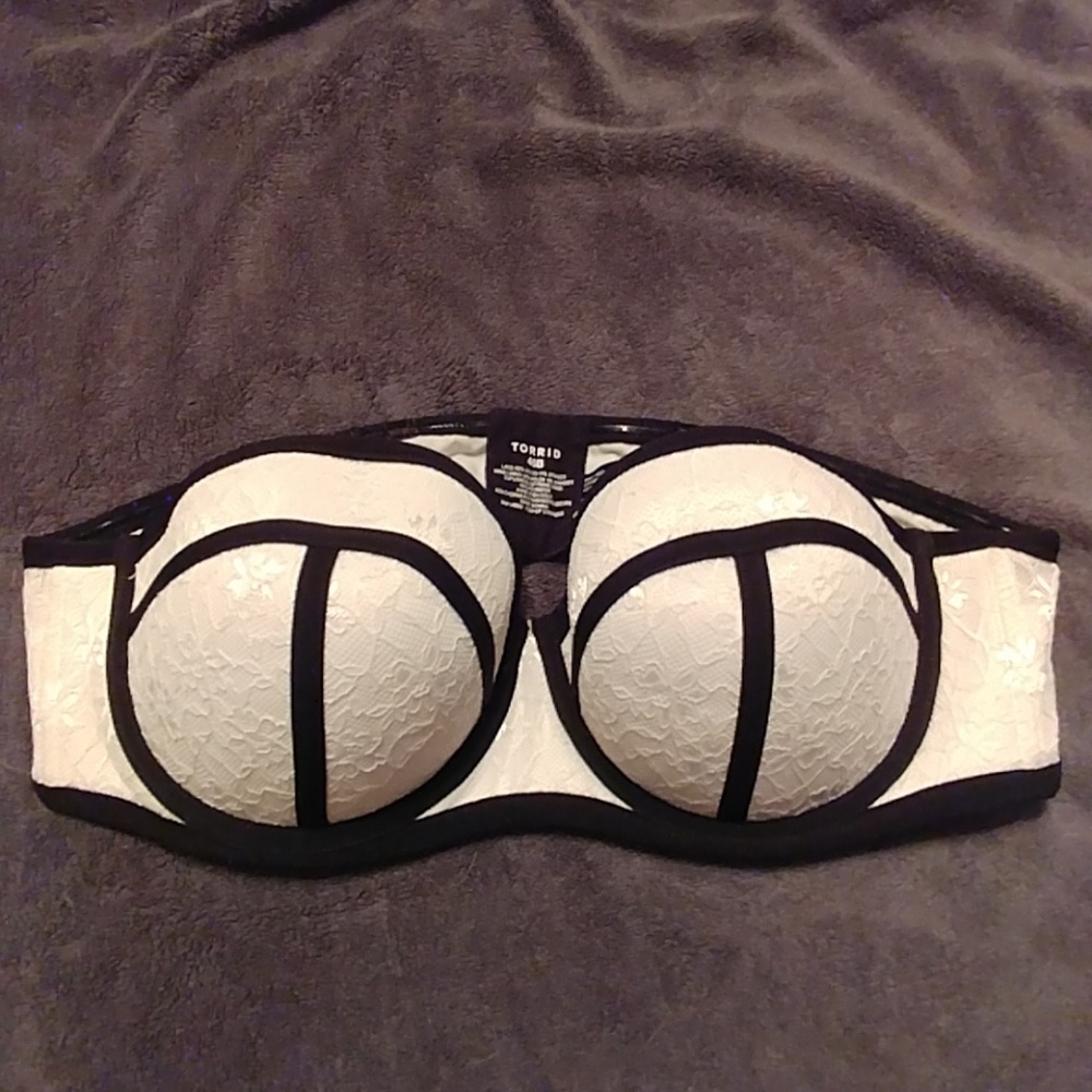 Torrid strapless push up bra